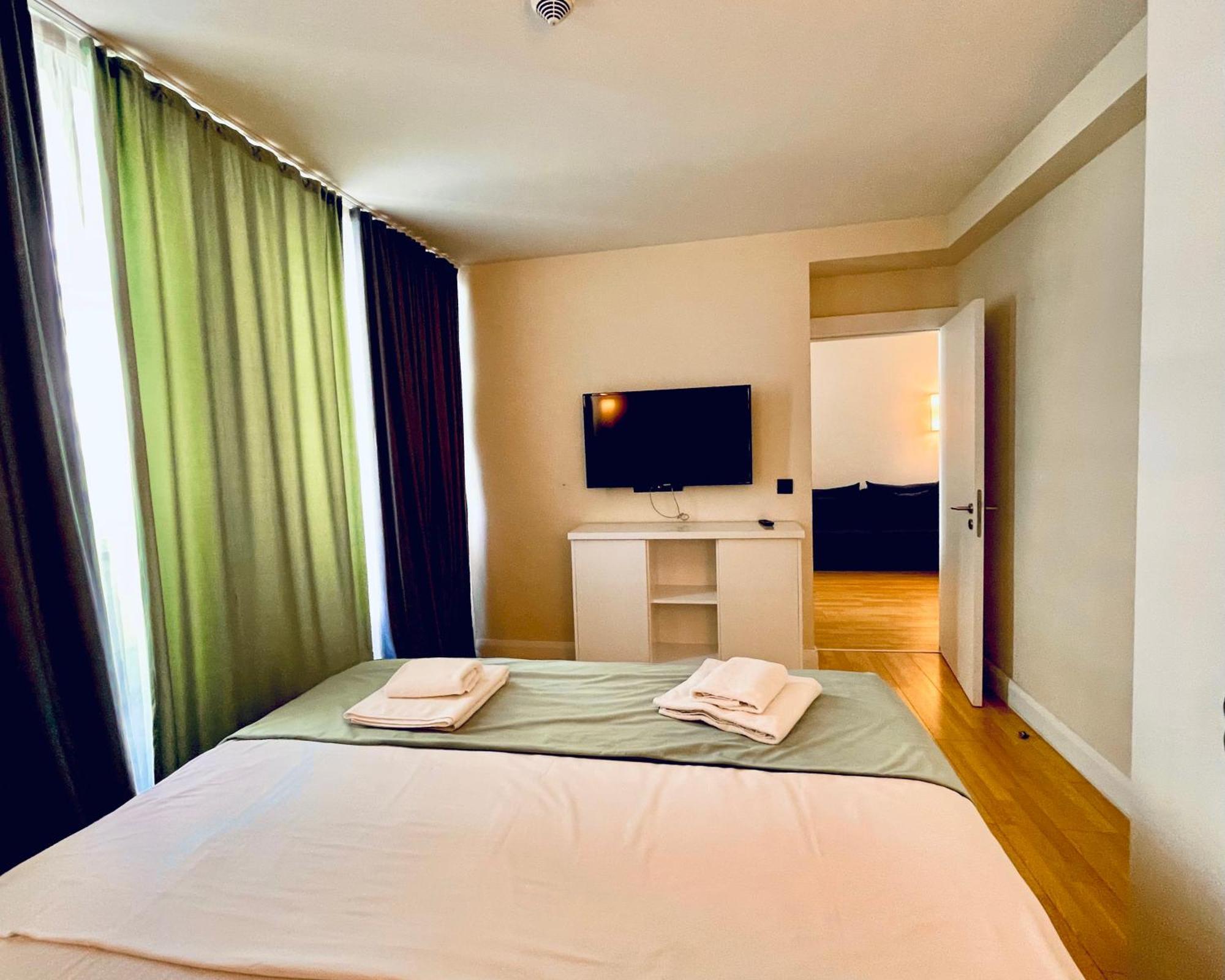 Marvella Orbi City Sea View Batumi Exteriér fotografie