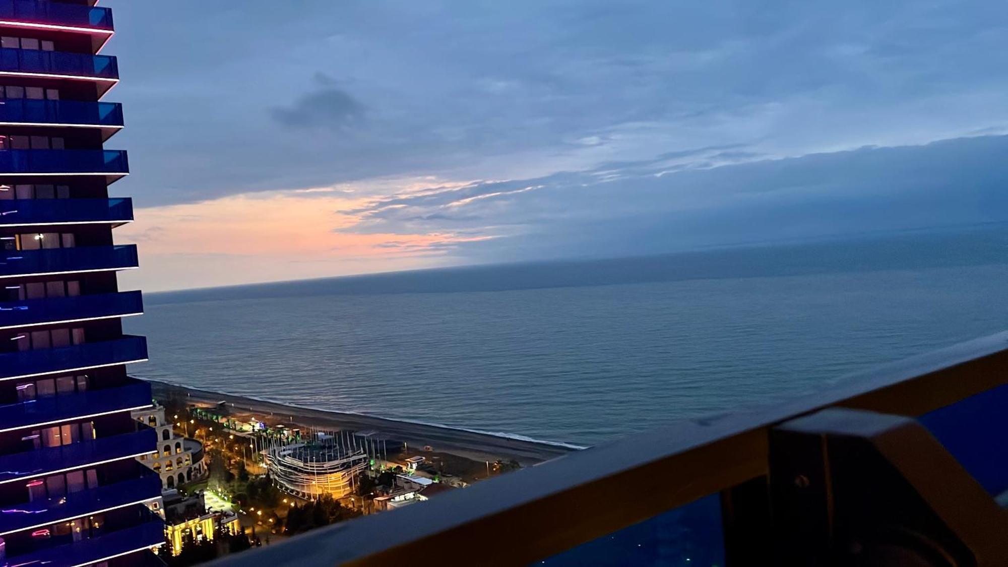 Marvella Orbi City Sea View Batumi Exteriér fotografie