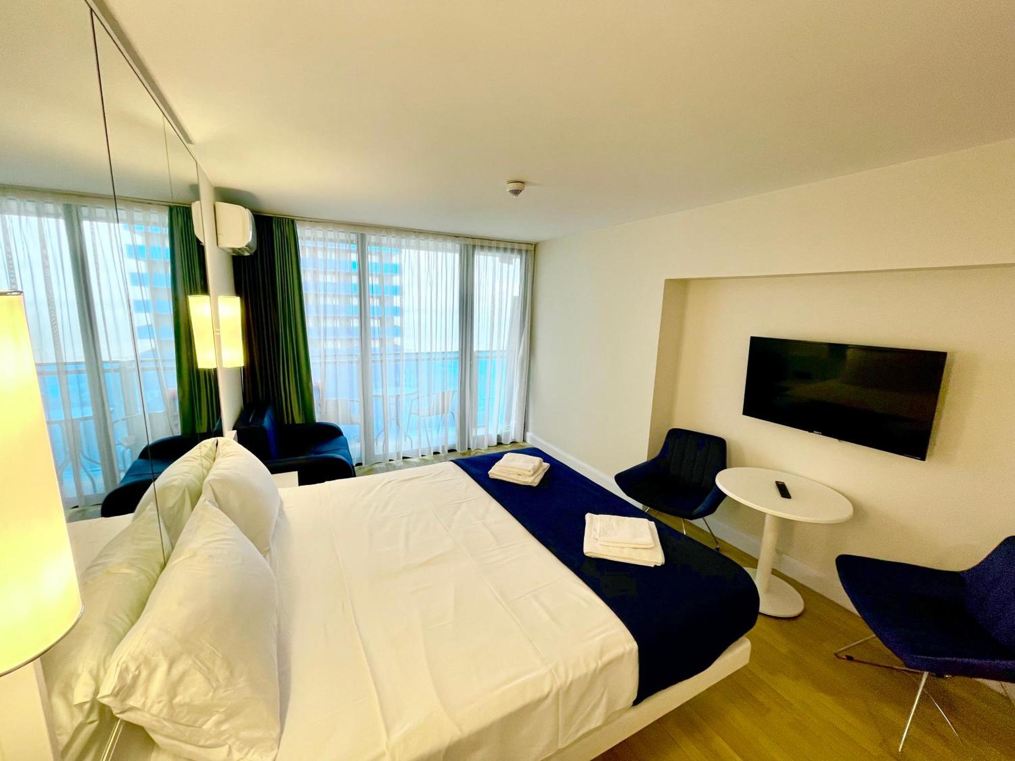 Marvella Orbi City Sea View Batumi Exteriér fotografie